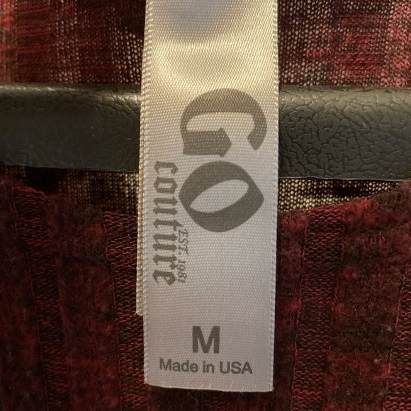 Go Couture Maroon Textured Below the Knee Dress - Picture 6 of 7